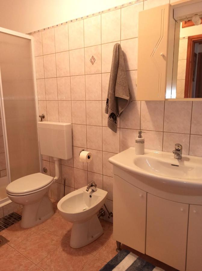 Apartman Dora Pula Exteriör bild